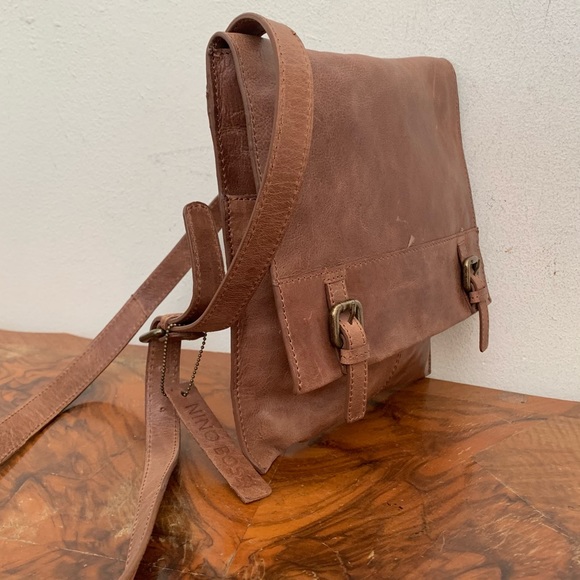 Nino Bossi Brown Leather Cross Body - Picture 3 of 7